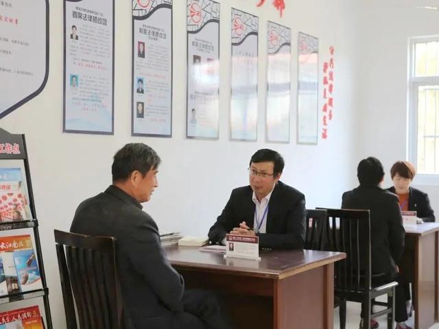 堡镇这个“小诊所”,为啥这么受欢迎?